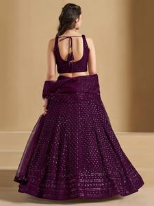Lehenga choli กับงานเย็บปักถักร้อยหนัก lehenga choli สำหรับงานปาร์ตี้และโอกาสเทศกาล - Product Image 4