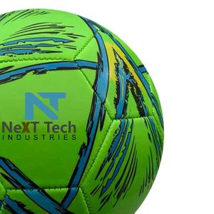 Balón de entrenamiento de fútbol Material de PU para fines de entrenamiento con diseño personalizado y logotipo personalizado de Next Tech Industries - Product Image 3
