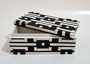 Exportador indio hermosa caja de joyería con incrustaciones de hueso floral para guardar pendientes o anillos disponibles a buen precio - Product Image 4