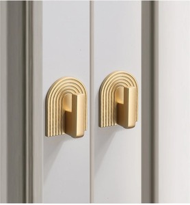 Poignée dorée scintillante pour portes Poignée luxueuse de designer pour l'entrée principale, la chambre à coucher ou le bureau Utilisation de décoration intérieure de qualité supérieure - Product Image 1