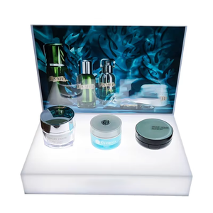 Giá để trưng bày mỹ phẩm, nước hoa bằng <span class=keywords><strong>acrylic</strong></span> LED màu tùy chỉnh, dành cho cửa hàng bán lẻ mỹ phẩm, trung tâm thương mại, siêu thị - Product Image 4