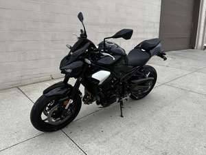 Disponible Ahora: Motocicletas Z900 SE (ABS) 2025 Nuevas en Stock - Product Image 3