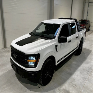 Meilleures ventes 2024 : Ford F-150 5.0 V8 4x4 Crew Cab avec pack technologique et garantie, 294 kW 400 CV, très demandé - Product Image 6