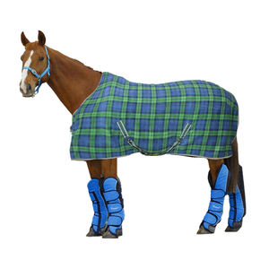Tapis en molleton doux de cheval d'hiver d'approvisionnement d'usine avec PVC imperméable et impression de contrôle de clôture en maille pliée à bas prix - Product Image 1