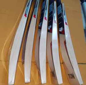 New Edition Bats A-Grade English Willow 10-14 Grains Customized Light <b>Weight</b> Hard <b>Ball</b> / Cricket - Product Image 3