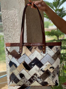 กระเป๋าสะพายไหล่สำหรับผู้หญิงกระเป๋าสะพายไหล่งานเย็บปะคุณภาพสูงทำจากหนังแท้มีสไตล์ใหม่ - Product Image 5