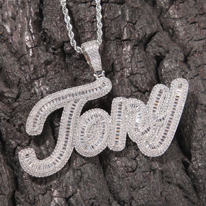 Pendentif personnalisé en or blanc 14 carats avec diamant Hip-hop Bijoux fins Baguette glacée VVS Moissanite Pendentif plaqué or pour hommes - Product Image 6