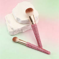 Ensemble de pinceaux de maquillage de luxe en strass rose, poils synthétiques en nylon, manche en bois, pinceau pour le visage et les yeux, OEM ODM