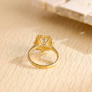 Anillo de compromiso de diamantes de moissanita Original de corte radiante de plata 925, anillo de boda de Halo de medio pavé de oro sólido, regalo de cumpleaños para ella - Product Image 6