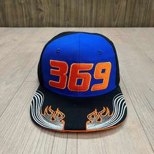 Casquette Snapback en Twill de Coton Noir à 5 Panneaux, Style Basketball, Personnalisable avec Logo Brodé, Vente en Gros, Casquette à Visière Plate - Product Image 4