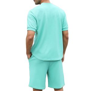 Ensemble de jogging pour hommes en gros 2025, ensemble de survêtement respirant, chemise et short, ensemble de fitness 2 pièces pour hommes - Product Image 2