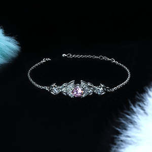 สร้อยข้อมือคริสตัลสีชมพูซาร์กันประดับด้วยลายดอกไม้สีเงิน - Product Image 3