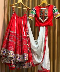 Exclusive Designer Wear <b>Lehenga</b> Choli Wedding Ladies <b>Lehenga</b> Choli Designer Fancy Wedding Wear <b>Lehenga</b> Choli and Dupatta - Product Image 2