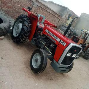 Tractor de Ruedas Massey Ferguson 265 Usado, Caja de Cambios 4WD para Motor de 160HP, Pocas Horas de Uso, Precio Competitivo, Venta al por Mayor, 1 Año de Garantía - Product Image 5