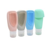 Bouteilles de shampooing de voyage compressibles Mucit avec sac, 4 flacons en silicone rechargeables pour le nettoyage du visage, différentes couleurs
