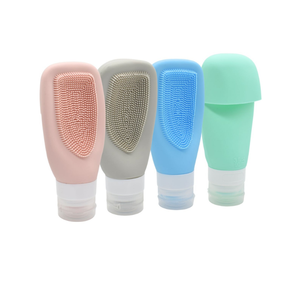 Bouteilles de shampooing de voyage compressibles Mucit Home avec sac, 4 étuis en silicone rechargeables pour le nettoyage du visage - Product Image 3