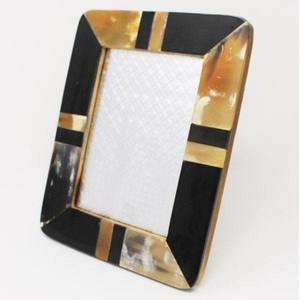 Cadre photo en corne de buffle Cadre en bois en résine avec incrustation d'os pour la décoration intérieure et les articles de cadeau de salon - Product Image 1