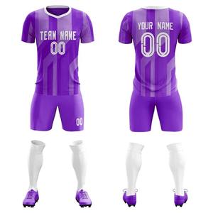 2025 diseños y logotipos personalizados conjunto de fútbol para entrenamiento de fútbol para mujeres y hombres secado rápido 100% poliéster nuevo kit completo de fútbol - Product Image 4