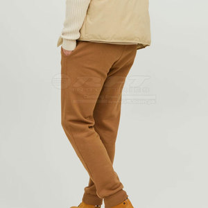 Pantalons de survêtement confortables pour hommes avec doublure en polaire douce adaptés à l'automne hiver et aux tenues quotidiennes décontractées - Product Image 4