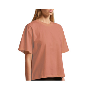 T-shirts avec logo personnalisé de qualité supérieure pour femmes Impressions d'hiver de haute qualité avec logo avant - Product Image 1