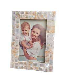 Marco de fotos de estilo náutico de lujo hecho a mano, decoración de pared de concha marina de ágata tallada con incrustaciones de nácar para mesa o pared - Product Image 1