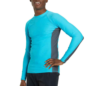 Camiseta Rash Guard BJJ OEM ODM Antibacteriana Transpirable Compresión Gimnasio MMA Surf Cuello Redondo Manga Larga Unisex 220g - Product Image 4