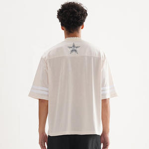 Impression personnalisée polyester surdimensionné Vintage Boxy rétro football football maillot col en V maille hommes t-shirts Streetwear été - Product Image 3