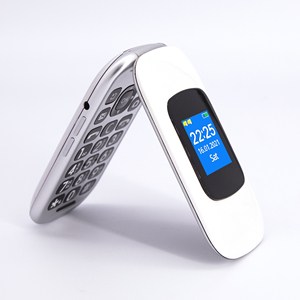 L3201 3.2 "<span class=keywords><strong>Double</strong></span> écran Sos Bouton Clavier 4G Bandes <span class=keywords><strong>Flip</strong></span> Senior Téléphone Mobile - Product Image 6