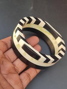 Bracelets d'équilibre en résine taille et design personnalisés bracelets en gros pour hommes femmes et filles bijoux de mode de luxe - Product Image 3