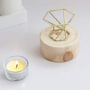 Candelabro Navideño de Madera y Metal Ecológico de Estilo Moderno, Soporte Rústico para Velas de Pilar para Decoración del Hogar - Product Image 3