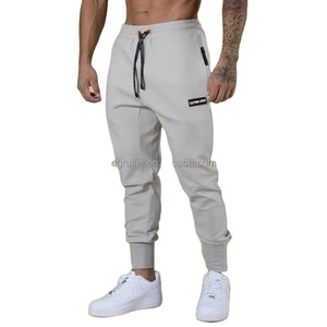 Fabricación Logotipo personalizado Ropa deportiva Puños elásticos altos Algodón cónico Hombres Deportes atléticos Fitness Gimnasio Joggers atléticos - Product Image 3