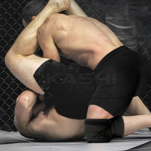 Genouillère confortable en tissu doux pour la pratique de la boxe, offrant un maintien stable pendant l'entraînement et les séances de sport. - Product Image 4