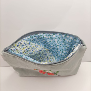 Sac en lin brodé à la main avec broderie de différentes couleurs sac à dos en lin 100% doux lavé OEM fabriqué au Vietnam - Product Image 3