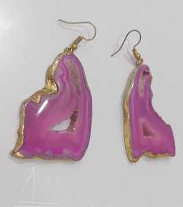 Boucles d'oreilles pendantes en agate géode naturelle unique, plaquées or micron, cadeau de luxe pour mariage ou fête - Product Image 3
