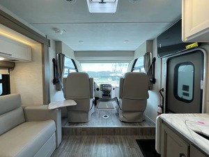 Nouveau T-H-O-R Freedom Traveler A24 2026 Prêt pour le Voyage - Product Image 3