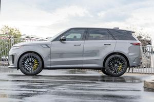 Range Rover Sport P635 SV Edition Two Usado, Año 2025 - Product Image 2