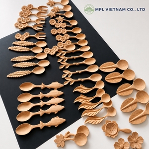 Cuillères à café en bois artisanal Doussie, assorties, avec manche sculpté à la main en forme de fleur, cuillères à dessert de luxe écologiques, vente en gros - Product Image 3