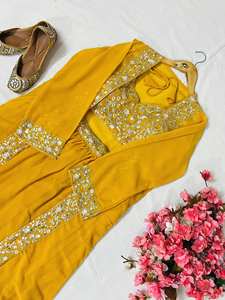 Ensemble Lehenga Indowestern en Faux Georgette Entièrement Cousu avec Shrug pour Mariage et Soirée – Vente à l'Exportation Mondiale - Product Image 4
