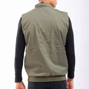 Precio barato Ligero Chaleco de bombardero de calidad superior Cuello alto Color único Conformable Aspecto atractivo Chaleco Softshell - Product Image 4