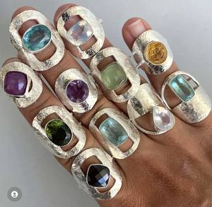 แหวนควอตซ์เหลี่ยมเพชรพลอยประดับพลอยอเมทิสต์ของนักออกแบบใหม่10มม. ได้รับการรับรองจาก IGI สำหรับงานแต่งงานและงานปาร์ตี้ - Product Image 1