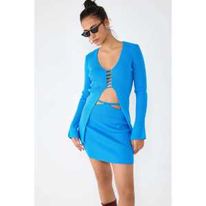 Ensemble deux pièces mi-longue décontracté à col en V, coupe classique, manches longues, 100 % acrylique - Product Image 1