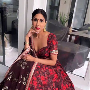 Nuevo trabajo de bordado Georgette de imitación pesado exclusivo Bordado de secuencia de la mejor calidad e impresión digital Lehenga Choli y Dupatta - Product Image 1