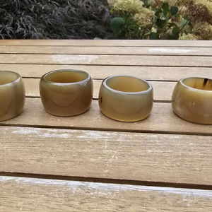 Servilleteros de Cuerno de Búfalo, Porta Servilletas Redondos para Hoteles de Lujo, Restaurantes y Mesas de Boda, Alta Calidad - Product Image 1