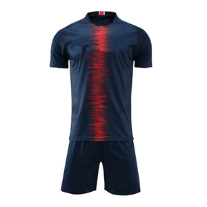 Uniforme de football de conception personnalisée de meilleure qualité pour hommes Uniformes de football de l'équipe personnalisée Best Top Made in Pakistan 2025 - Product Image 2