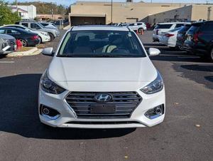 Hy-undai Accent Limited 2022 d'occasion - Product Image 2