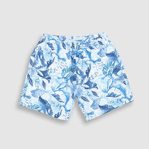 Shorts de bain pour hommes personnalisés OEM, séchage rapide, confortables, élégants, motif uni, logo frontal, glands, cordon de serrage de haute qualité - Product Image 1