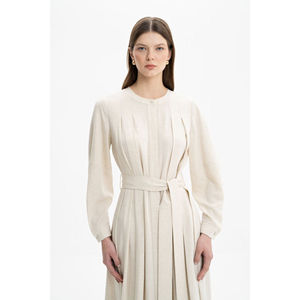 Robe élégante longue à fleurs avec ceinture pour femme, idéale pour le bureau et les soirées - Product Image 4