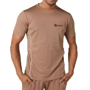Vêtements Vêtements T-shirts de fitness pour adultes Nouveaux t-shirts de fitness grande taille à la mode pour hommes - Product Image 1
