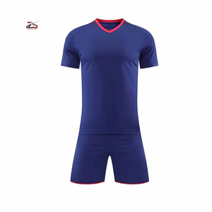 Uniformes de fútbol más vendidos de nueva llegada con logotipo 100% poliéster uniformes de fútbol personalizados hechos en Pakistán - Product Image 3