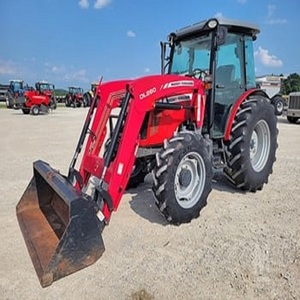Tractor Agrícola Usado Massey Ferguson 5711 4x4 de 75HP con Cabina Cerrada para Alta Productividad en Granjas - Product Image 2
